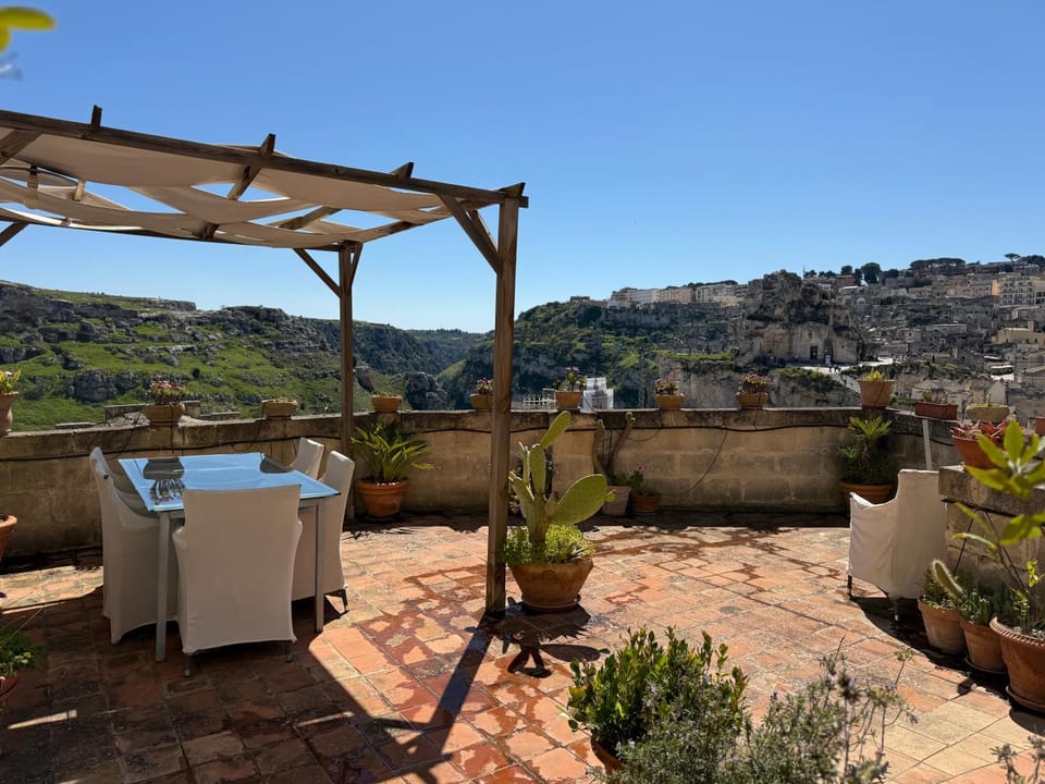 View (from property/room), Balcony/Terrace, Breakfast