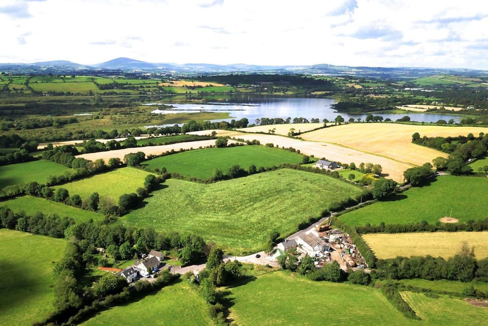 Bird's eye view, Lake view