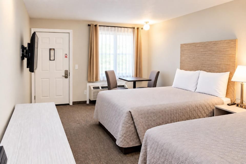 Bed, TV and multimedia, Photo of the whole room, Seating area