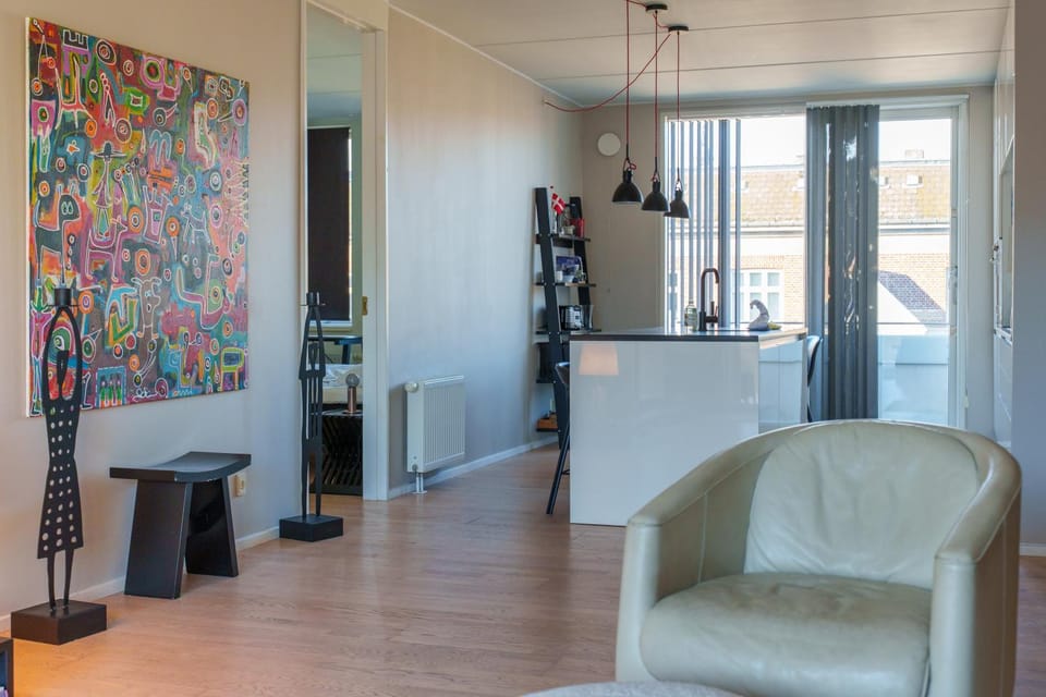 Living room, kitchen