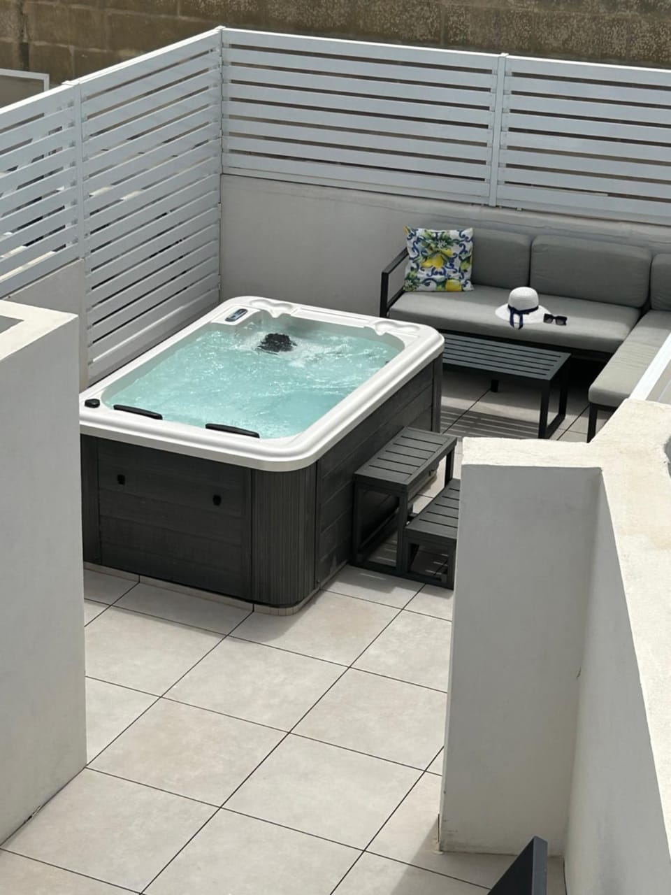 Patio, Hot Tub