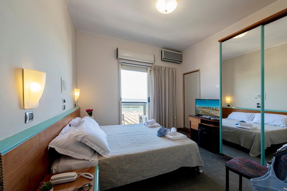 View (from property/room), Photo of the whole room, Bedroom, Sea view, wardrobe