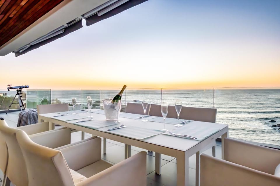 Dining area, Sea view
