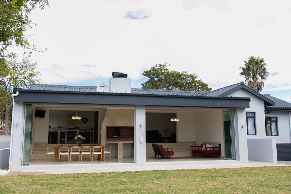Property building, Balcony/Terrace