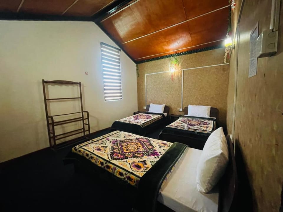 Himawari Hills Hotel and Hostel Bed and Breakfast in Nuwara Eliya