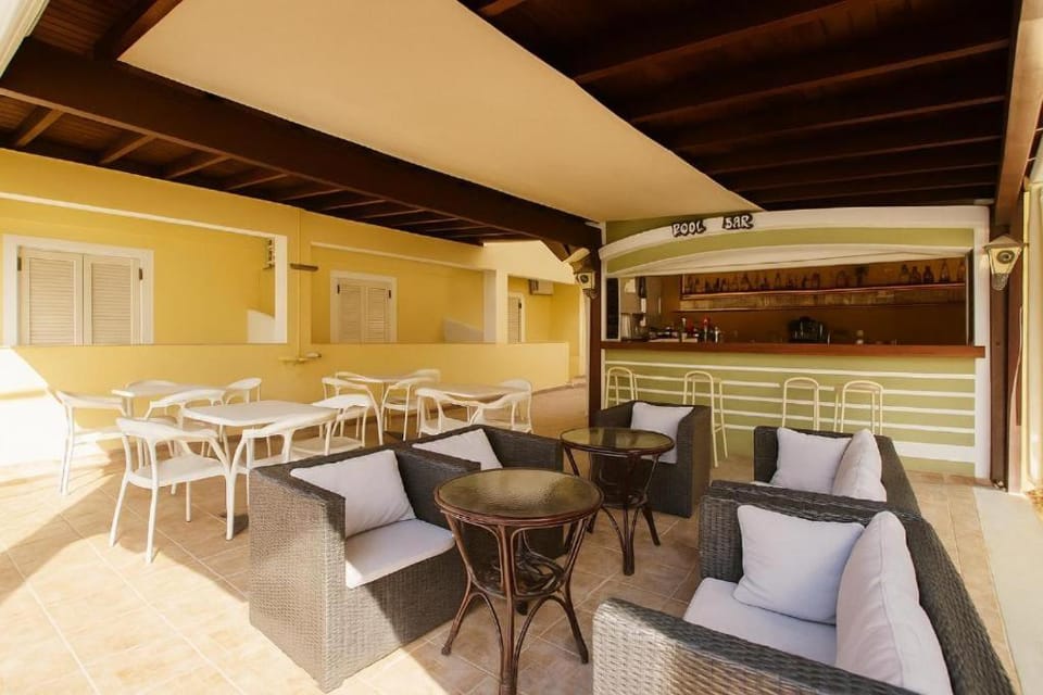 Kalypso studio Resorts Apartment hotel in Peloponnese, Western Greece and the Ionian