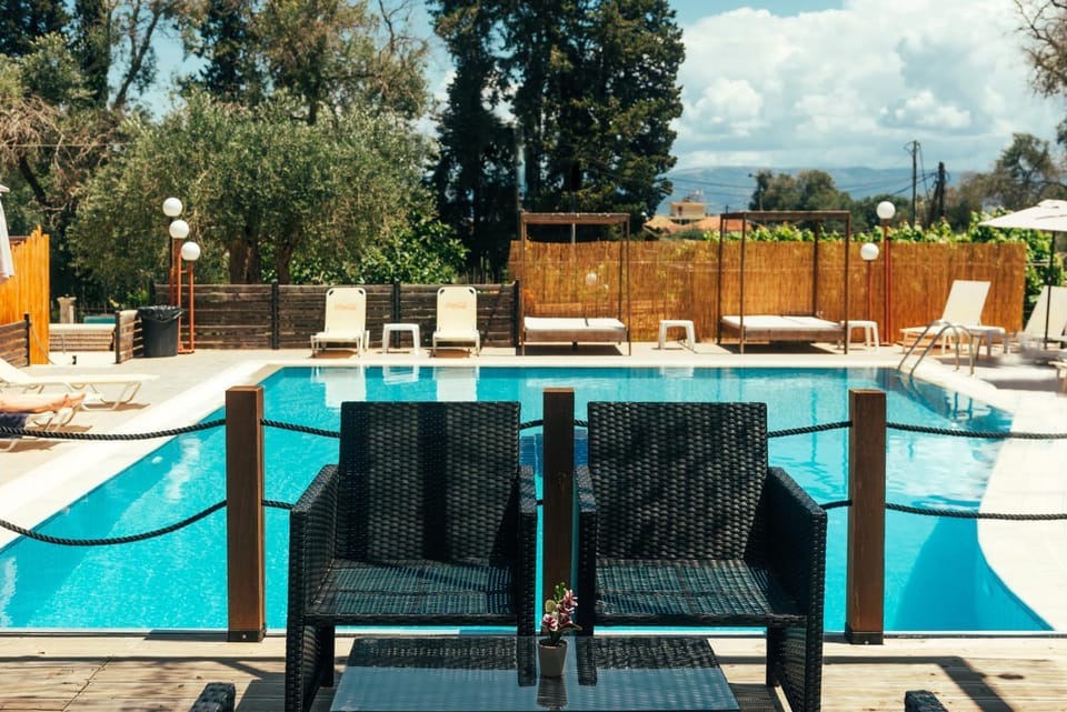 Patio, Pool view, Swimming pool, sunbed