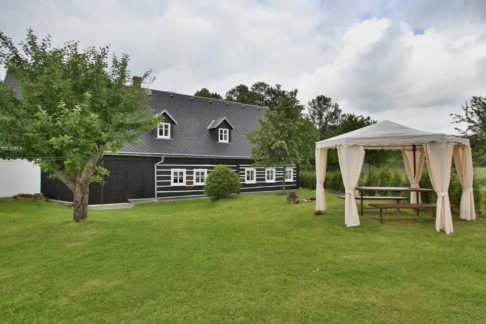 Property building, Garden view