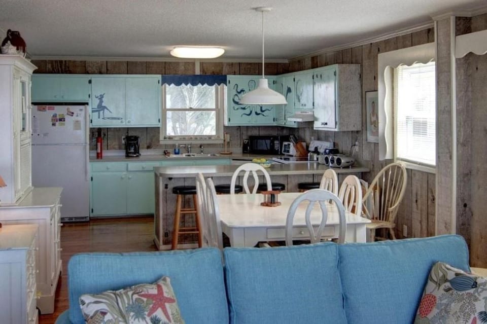 Carolina Moon House in Holden Beach