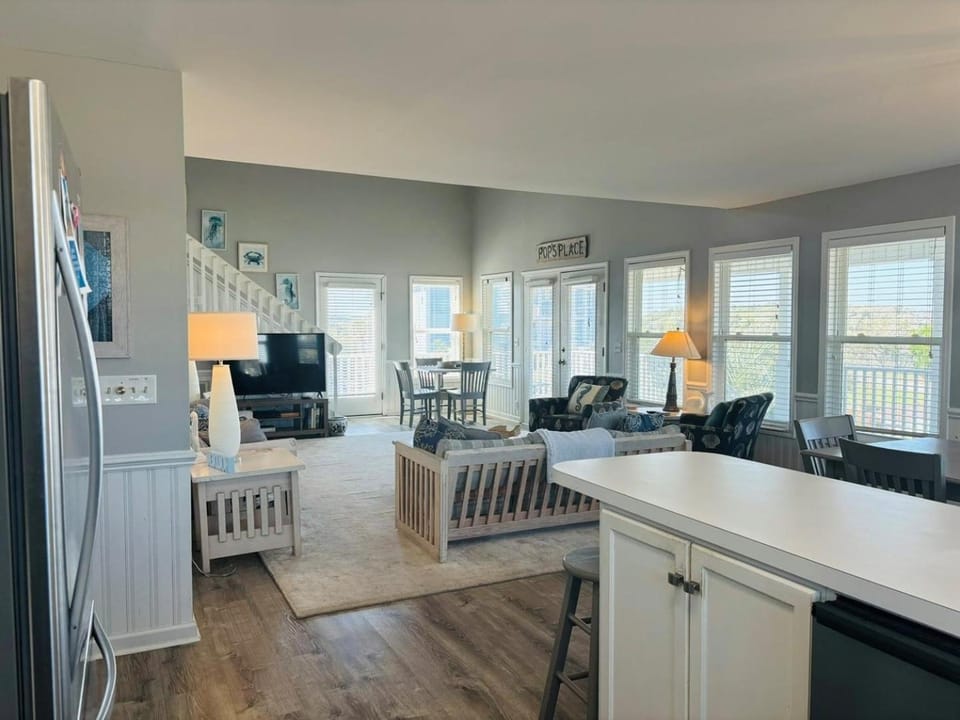 Long Grass House in Holden Beach