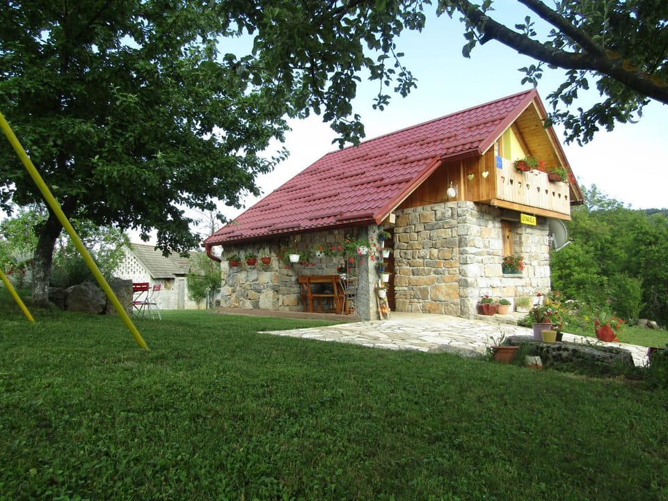 Guest house Emanuela Apartment in Croatia