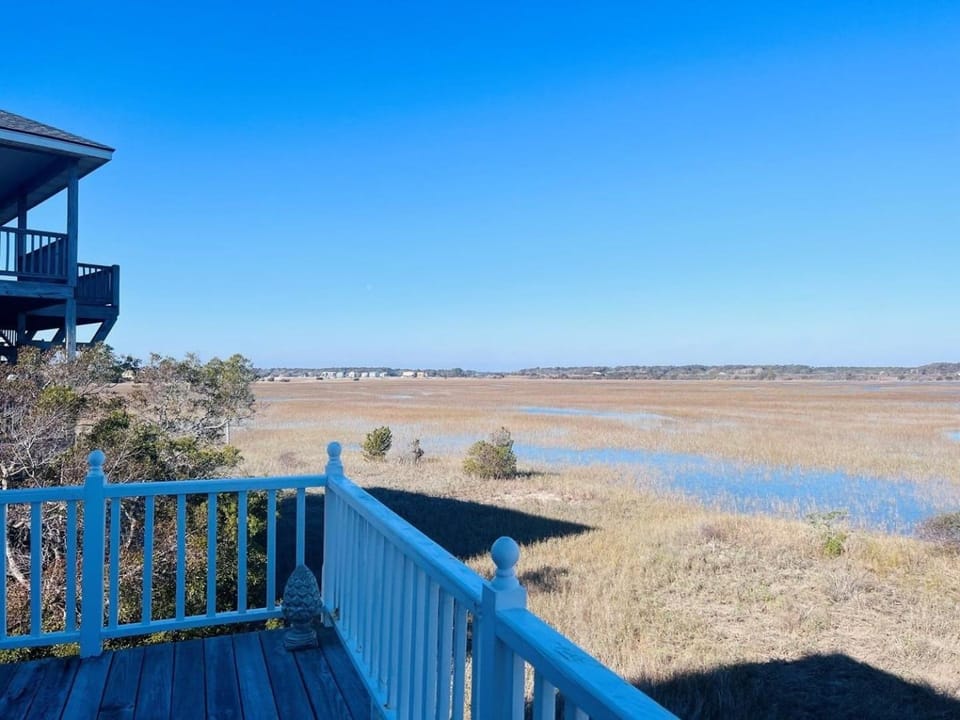 Victoria House in Holden Beach