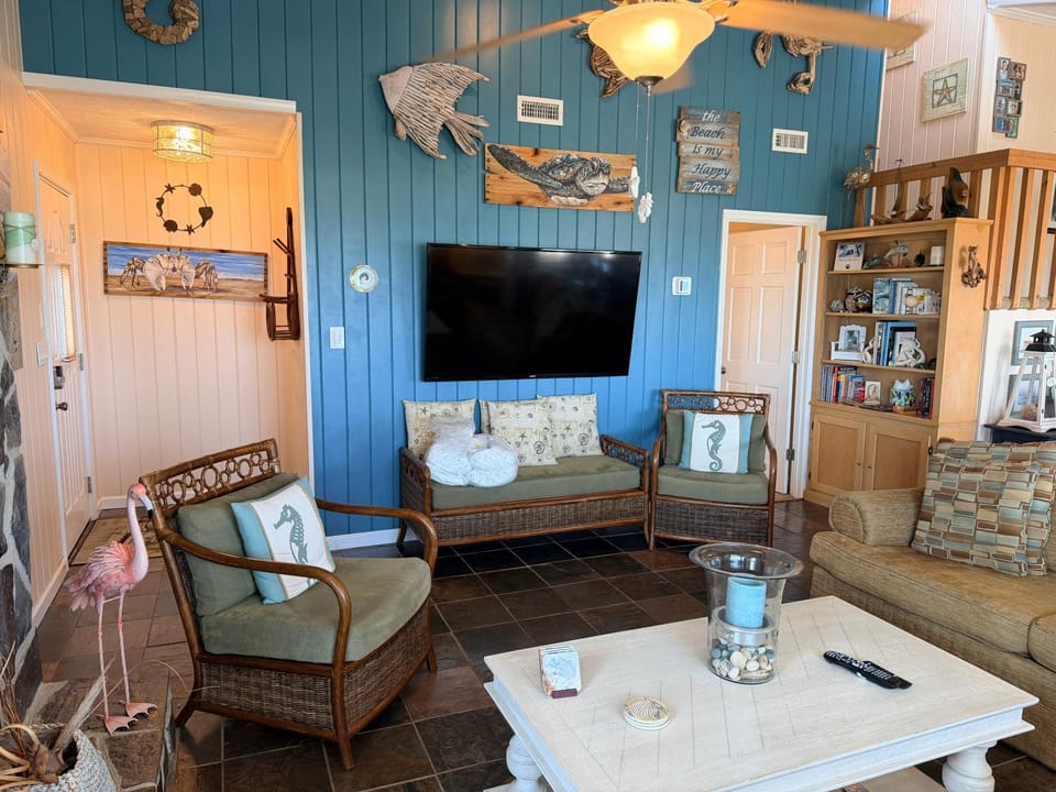 Windchimes House in Holden Beach
