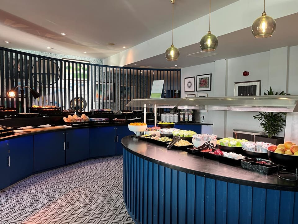 Breakfast, Buffet breakfast