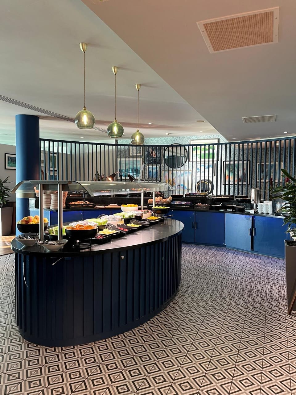Breakfast, Buffet breakfast