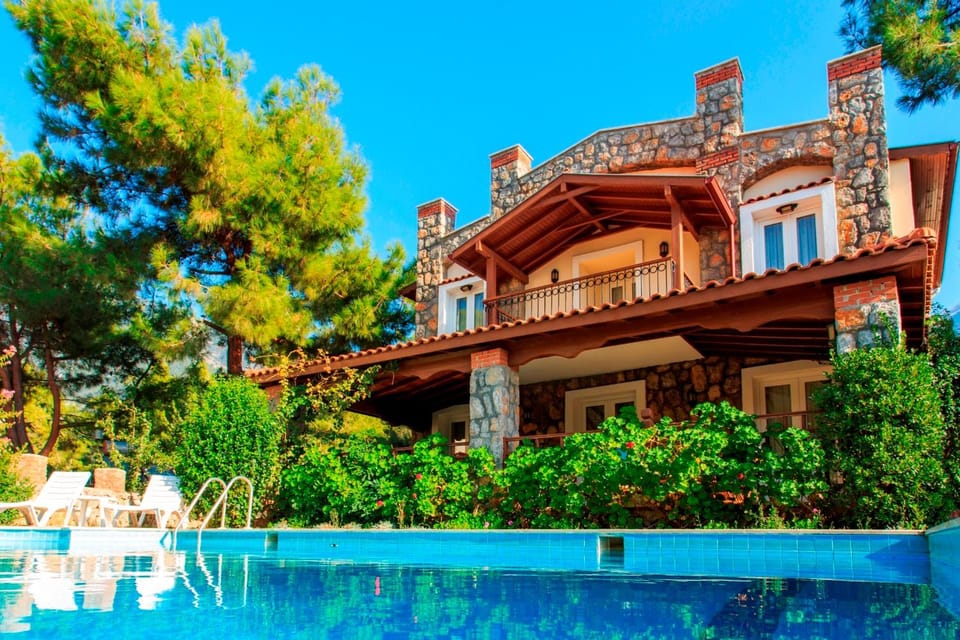 Pool view