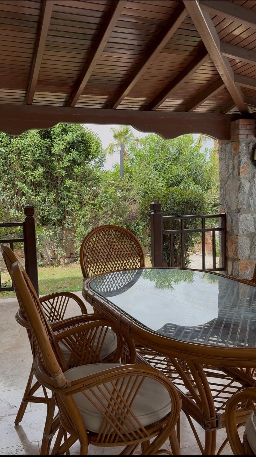 Patio, Garden, Garden view