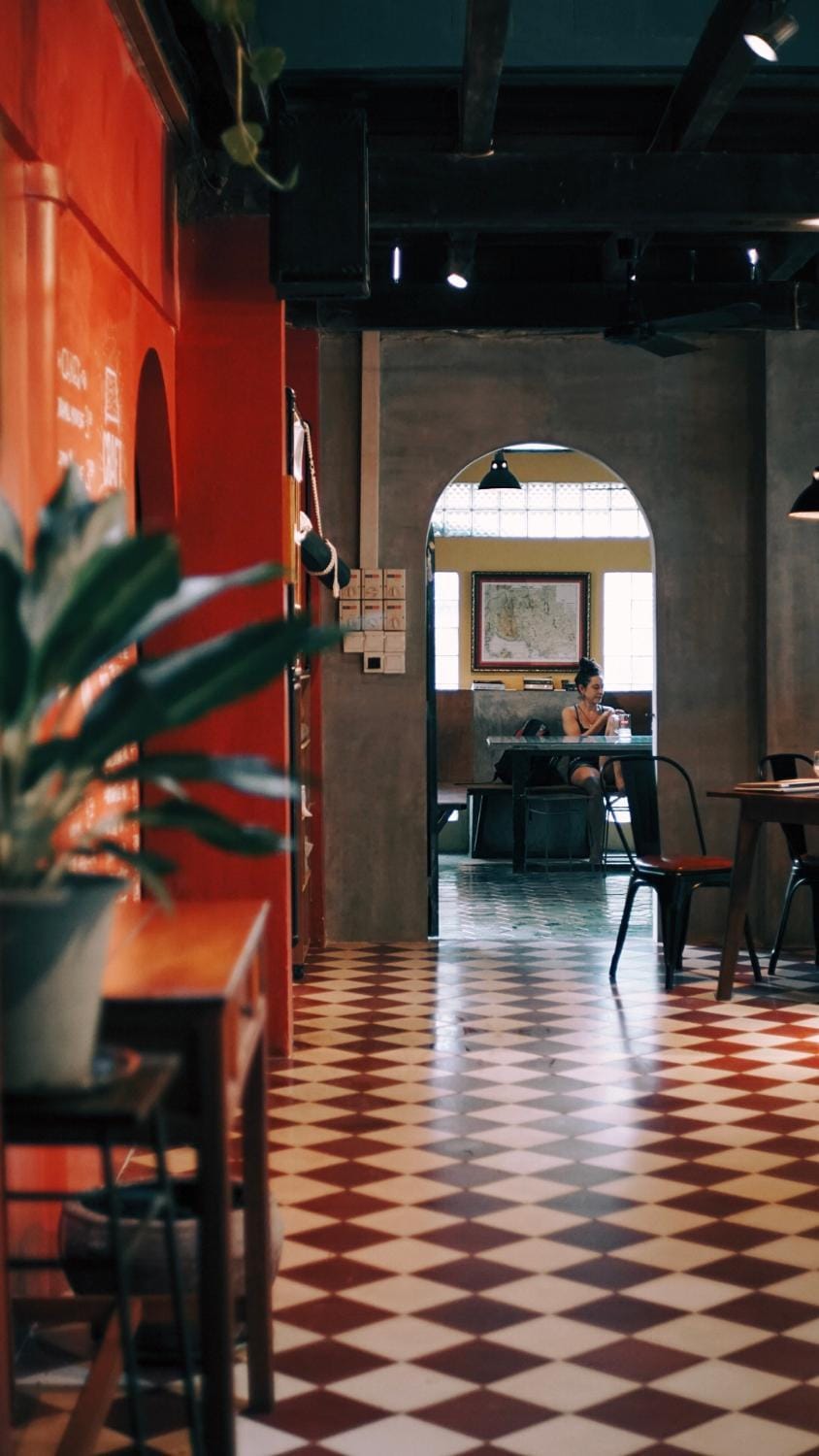 Restaurant/places to eat, Seating area