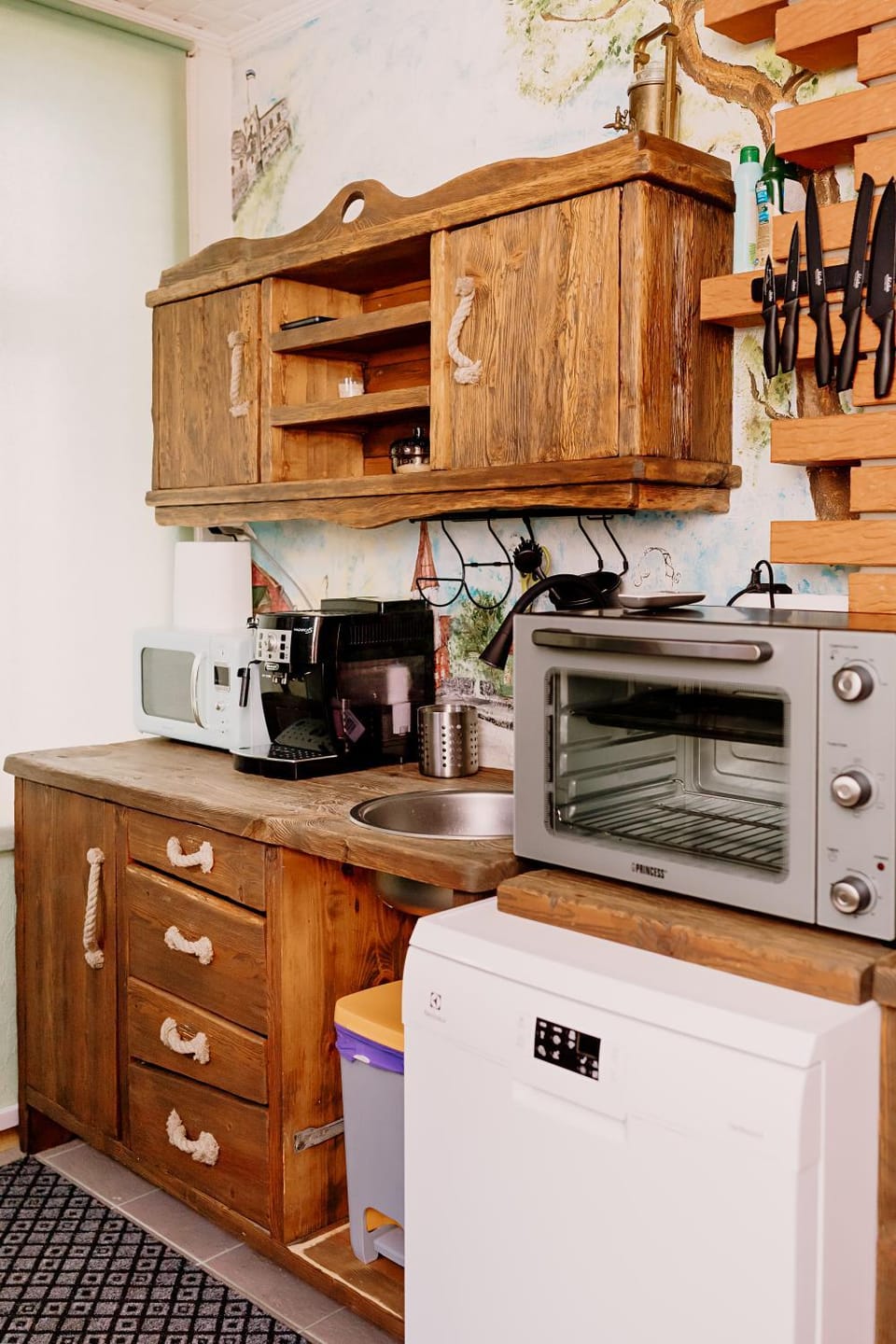 Coffee/tea facilities, Kitchen or kitchenette, dishwasher