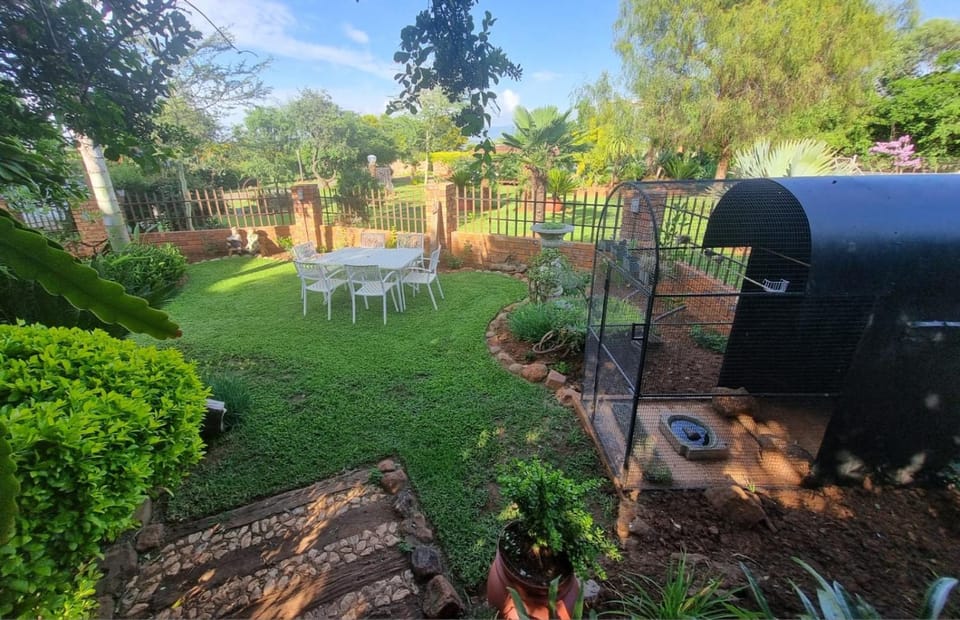 Garden, Seating area, Garden view, Inner courtyard view