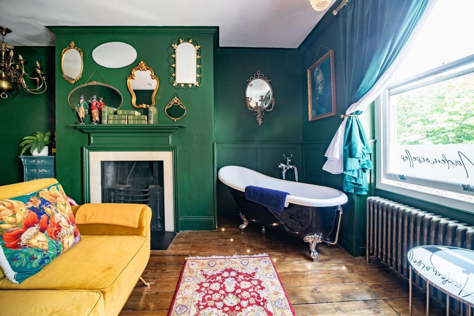 Seating area, Bath