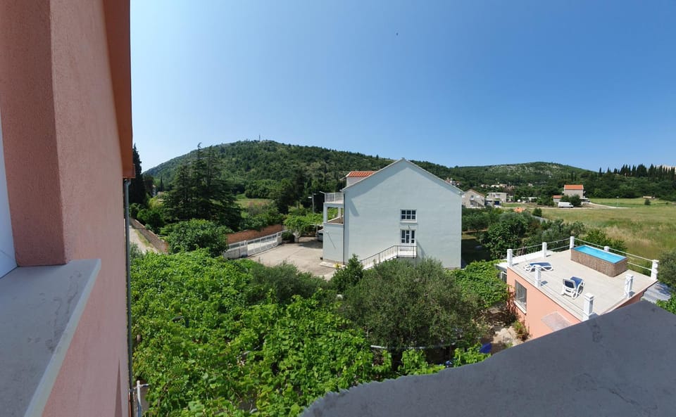 Apartment LANKA Apartment in Dubrovnik-Neretva County