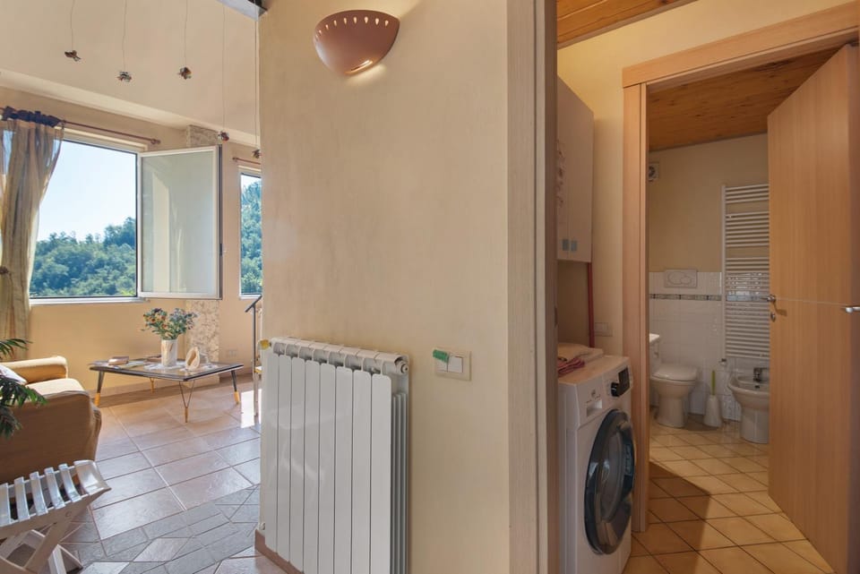 Bathroom, Living room