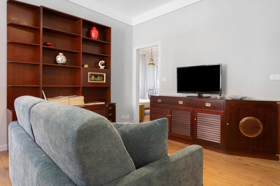 Property building, Living room