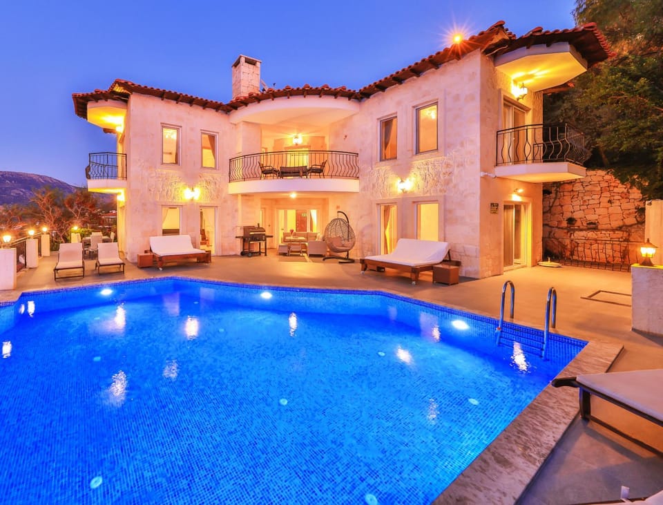 Villa Mavi Manzara Villa in Antalya Province