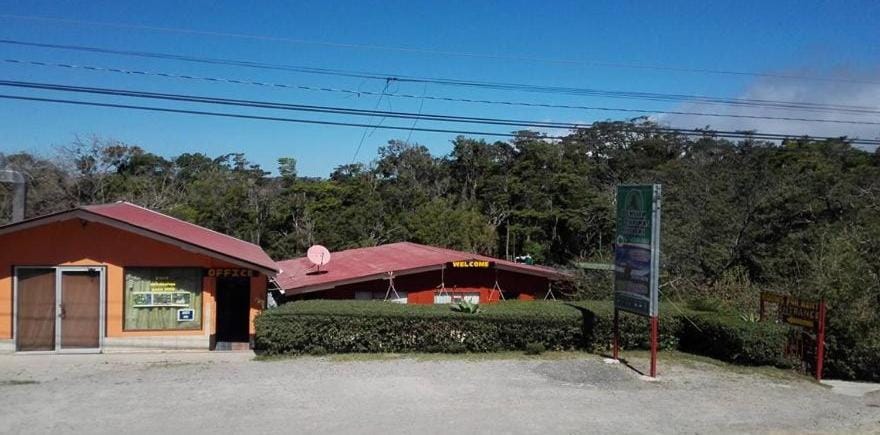 Off site, Natural landscape, On site, Mountain view, Street view