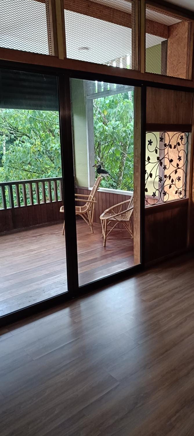 View (from property/room), Balcony/Terrace, Seating area