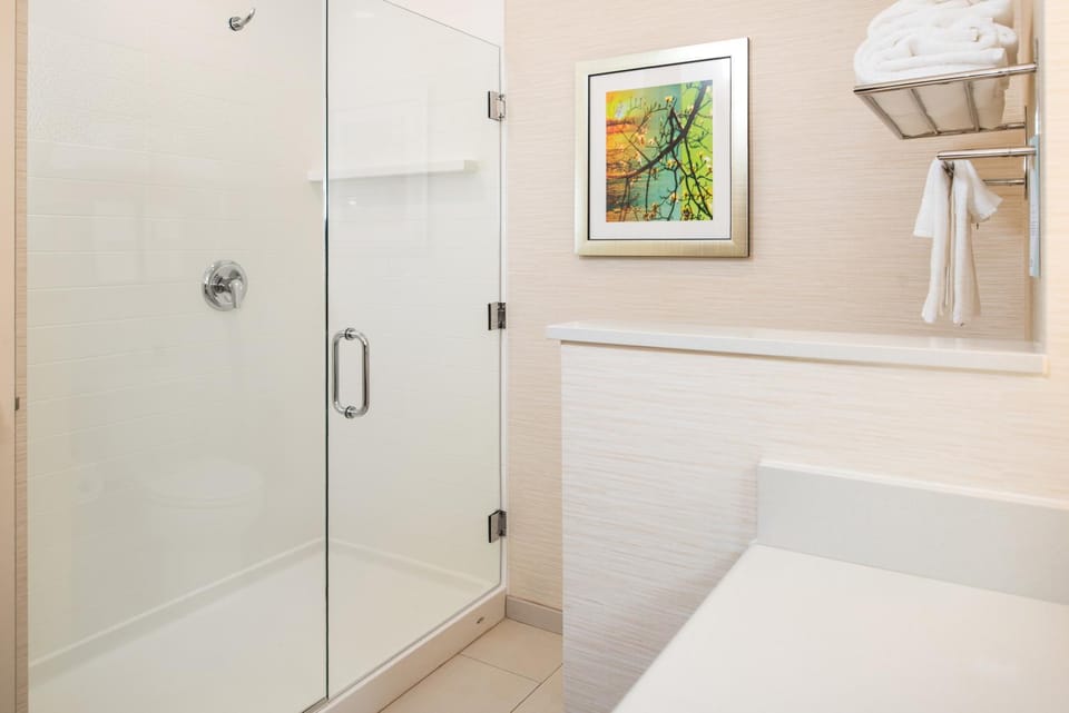 Fairfield Inn & Suites by Marriott Akron Stow Hotel in Cuyahoga Falls