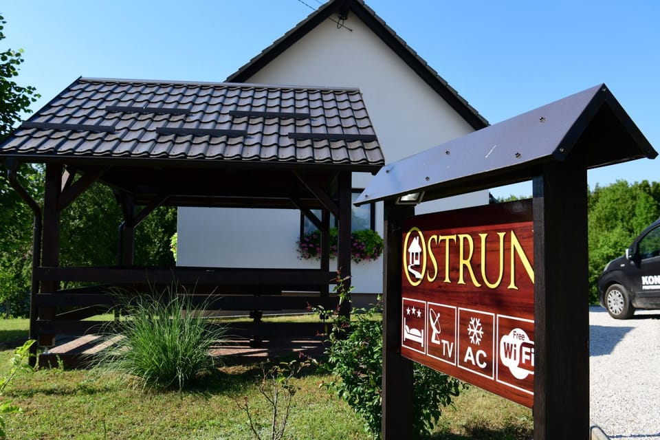 Property building, Garden, Garden view