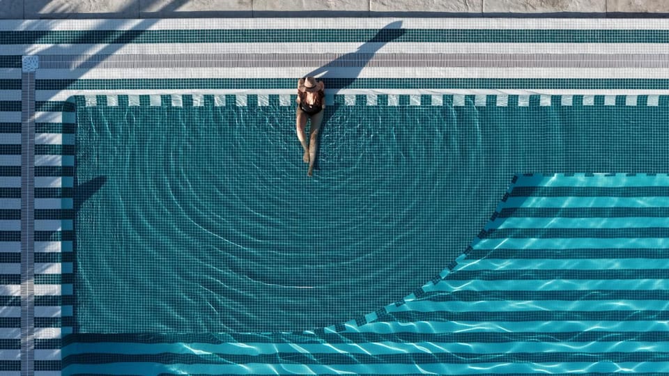 Swimming pool, Swimming pool