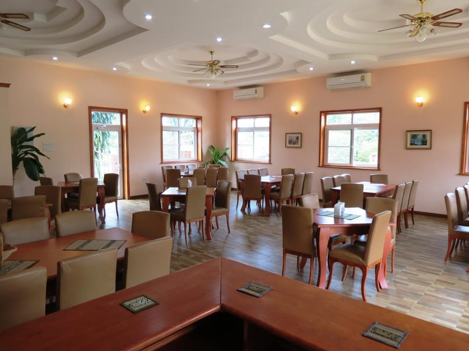 Property building, Restaurant/places to eat, Karaoke, Meeting/conference room