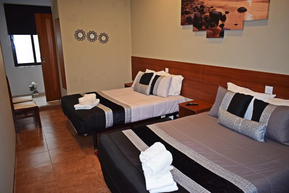 GuestHouse Belo Horizonte Bed and Breakfast in Porto