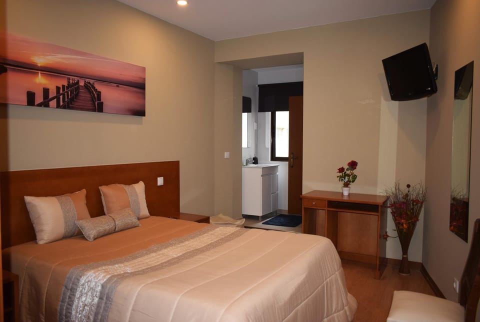 GuestHouse Belo Horizonte Bed and Breakfast in Porto