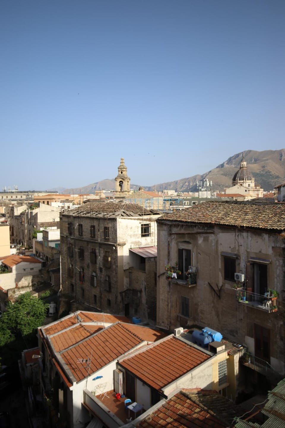 Neighbourhood, View (from property/room), City view, Landmark view, Street view
