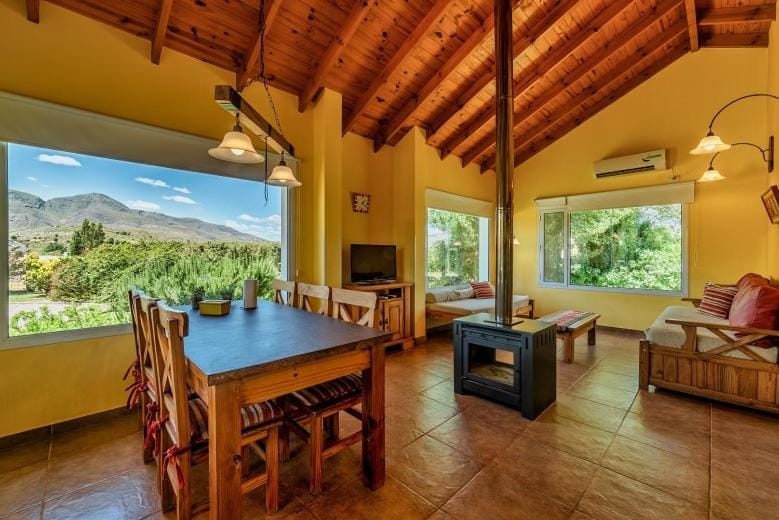 Living room, Dining area, Mountain view