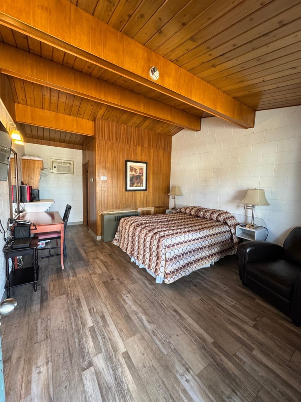 Ace Crown Motel Motel in Medicine Hat