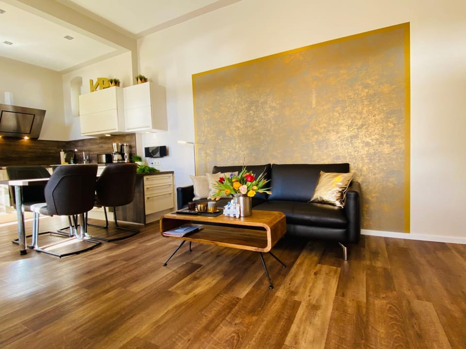 Kitchen or kitchenette, Living room, Dining area