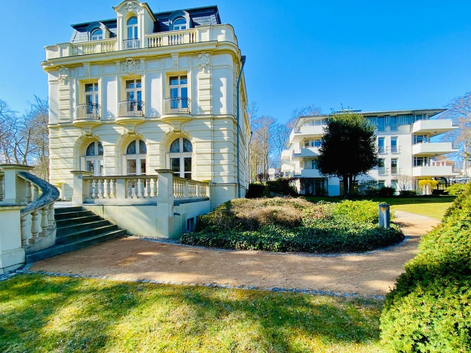 Property building, Nearby landmark, Garden