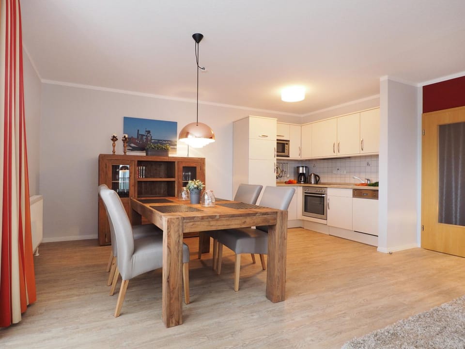 Kitchen or kitchenette, Living room, Dining area, pet friendly, stove