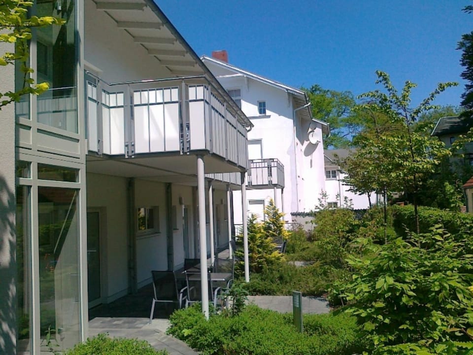 Garden, Balcony/Terrace