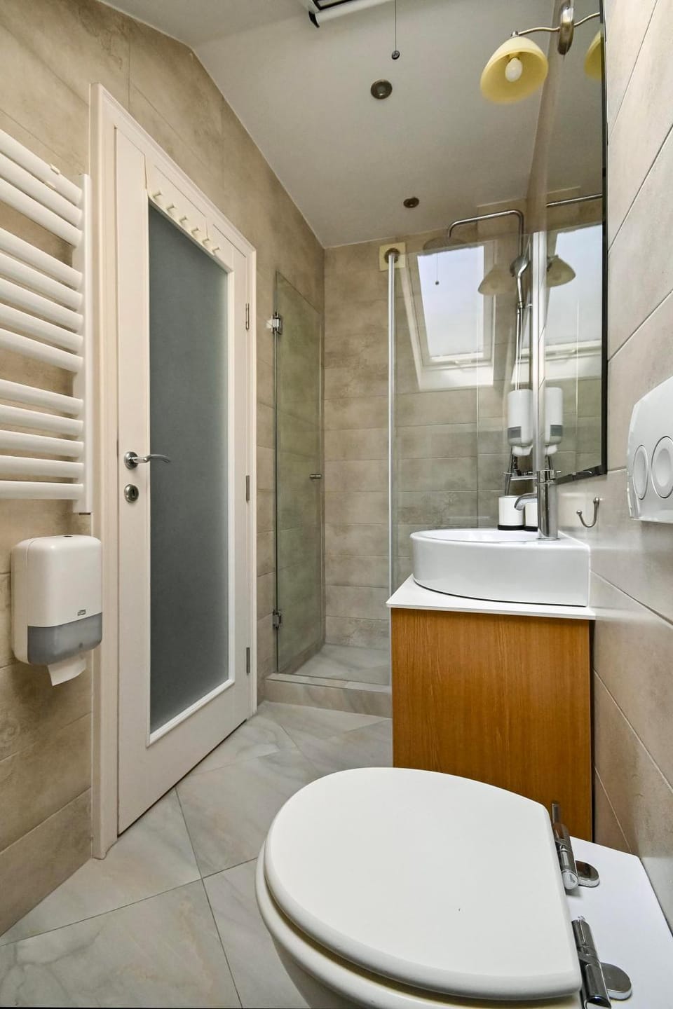 Shower, Toilet, Bathroom