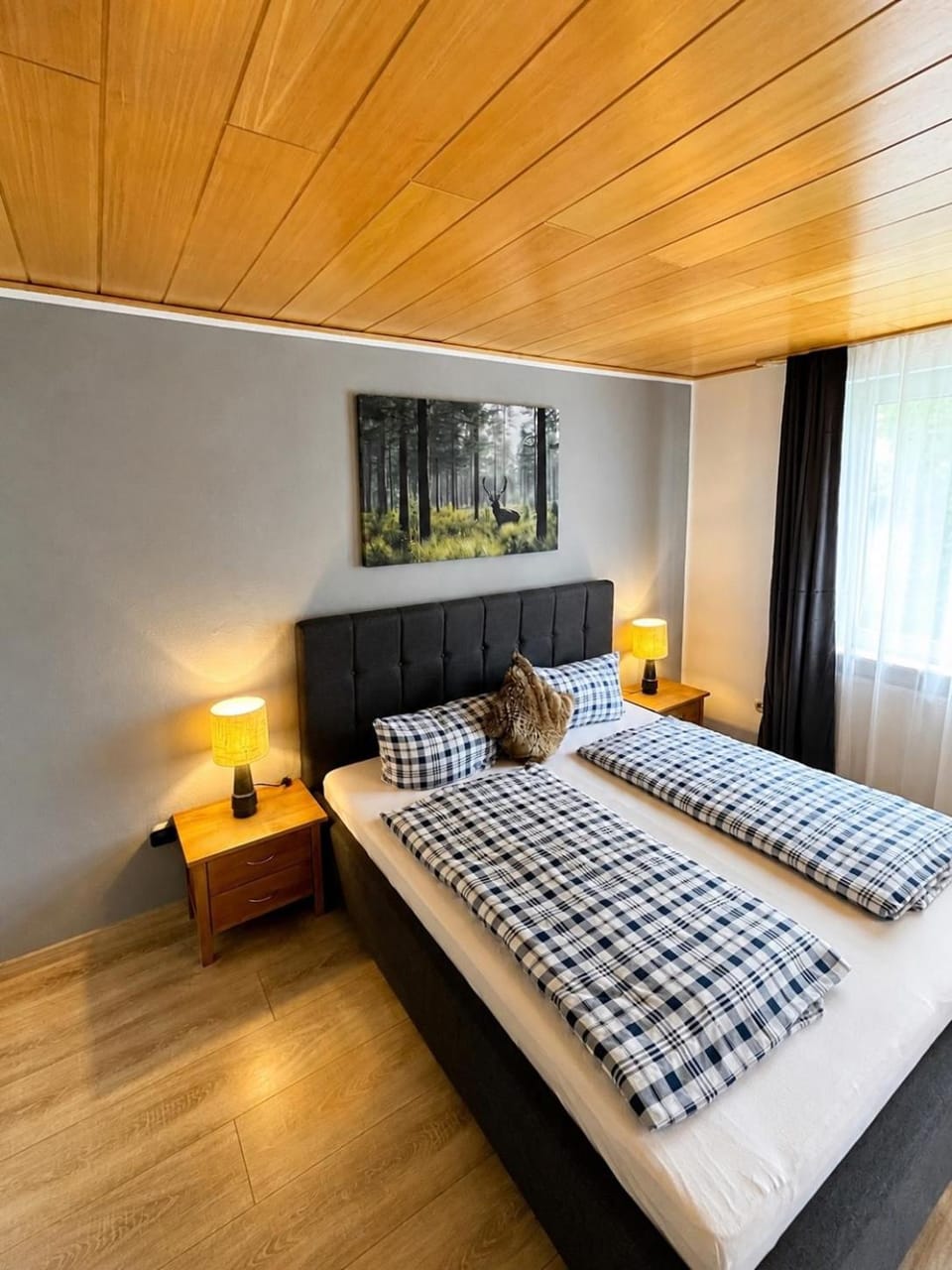Bed, Photo of the whole room, Bedroom
