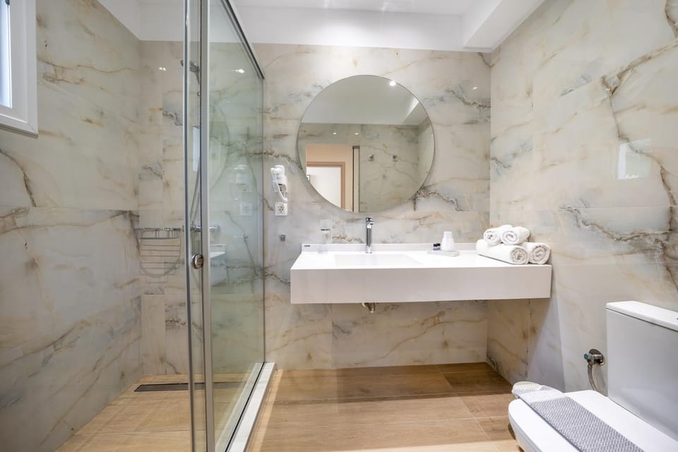 Alexander Apartment hotel in Corfu, Greece