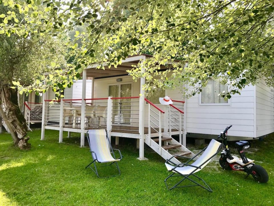 Camping San Michele Campground/ 
RV Resort in Lake Garda