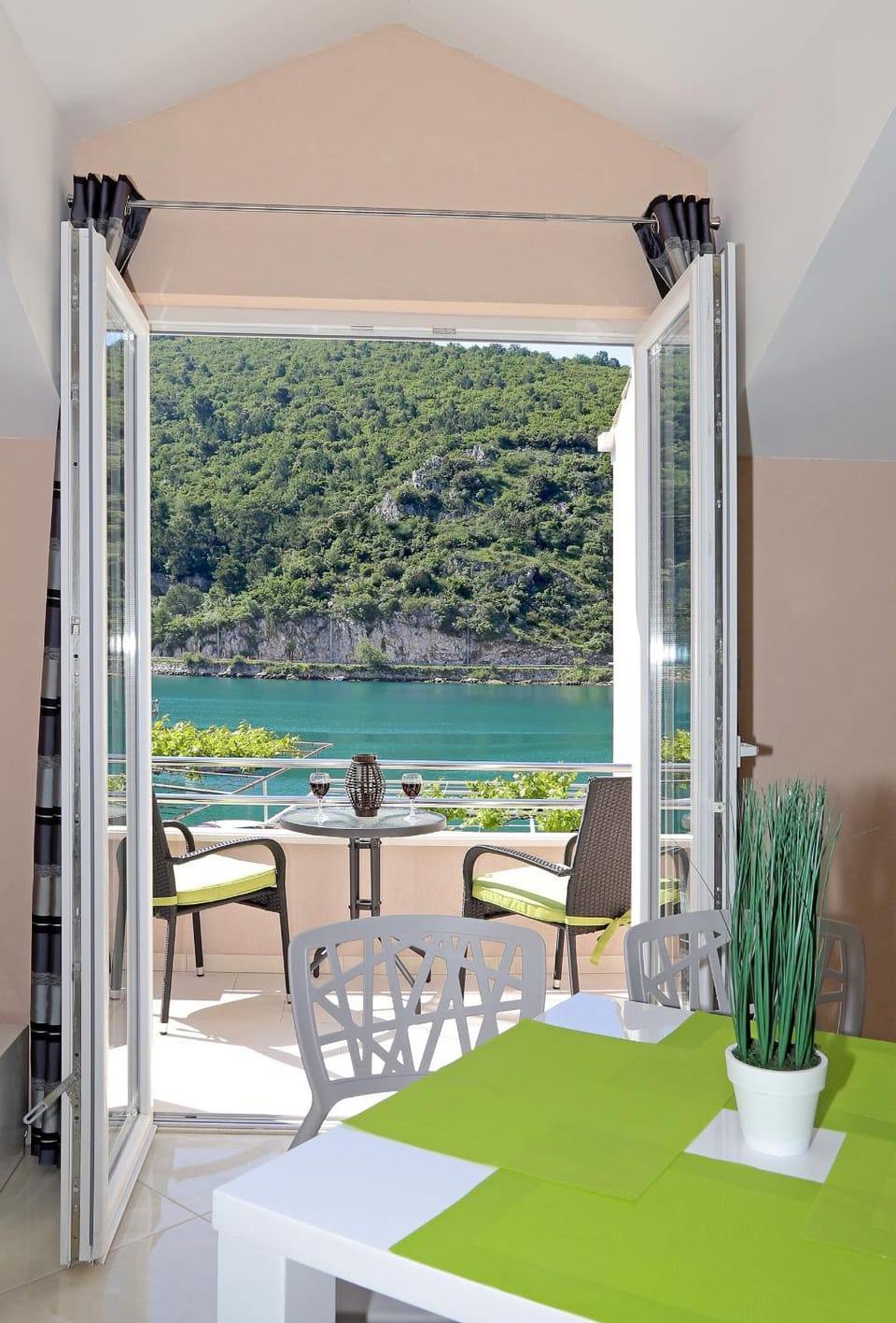 View (from property/room), Balcony/Terrace, Balcony/Terrace, Seating area, Garden view, Sea view