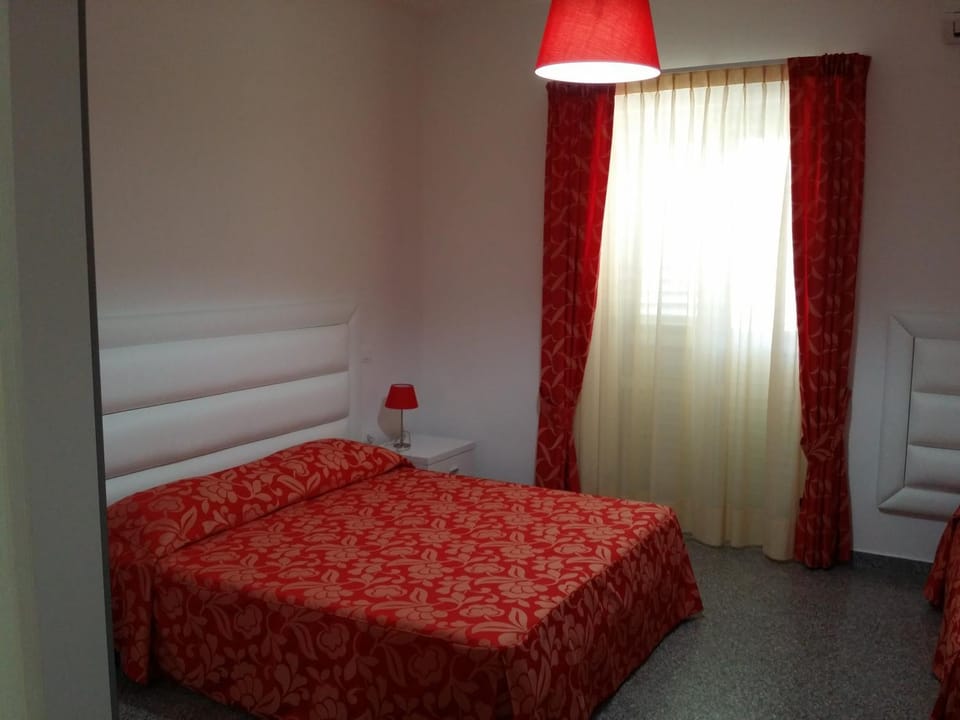 Le Castella B&B Restaurant Bed and Breakfast in Calabria